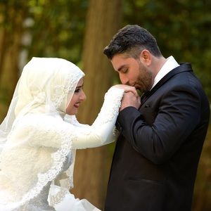 Meet your Posher, Sanaa